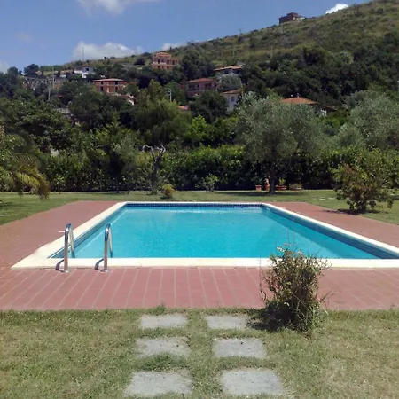 Case Del Conte Sleeps 4 Pool Air Con Wifi Villa